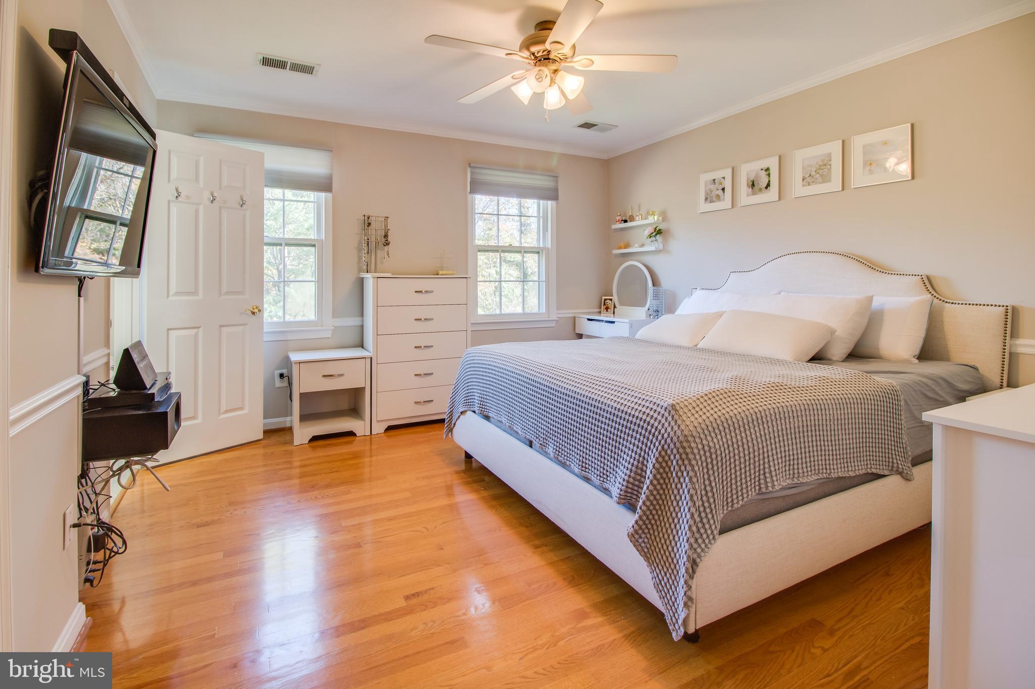 4806 Piney Branch Road Fairfax, VA 22030 - Photo 23 of 50