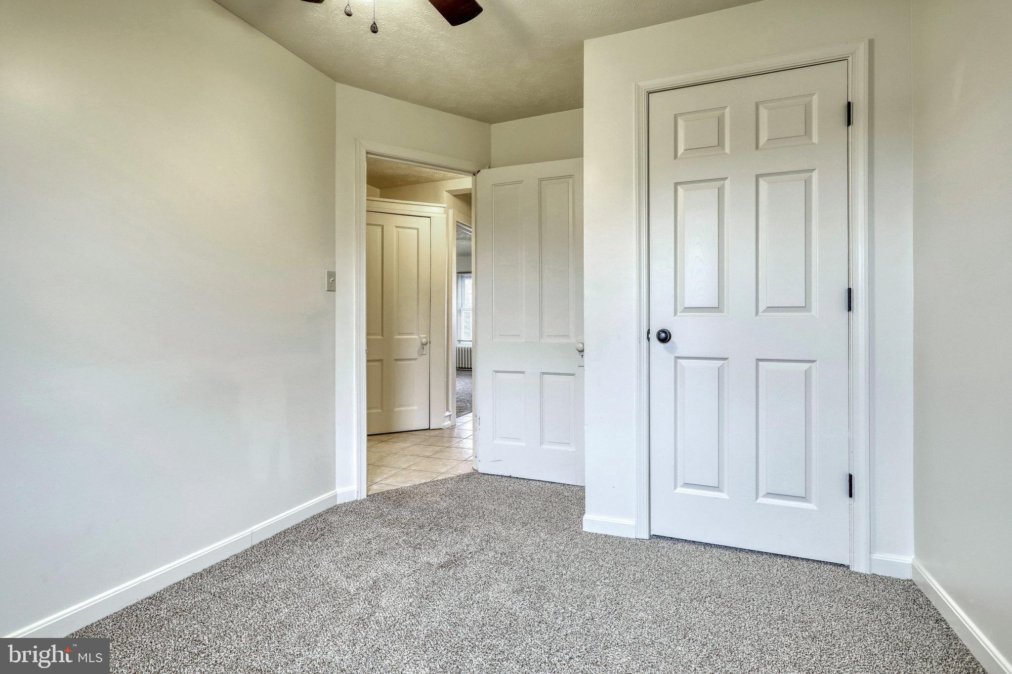33 Locust Grove Road York, PA 17402 - Photo 23 of 34 Gallery Image 23