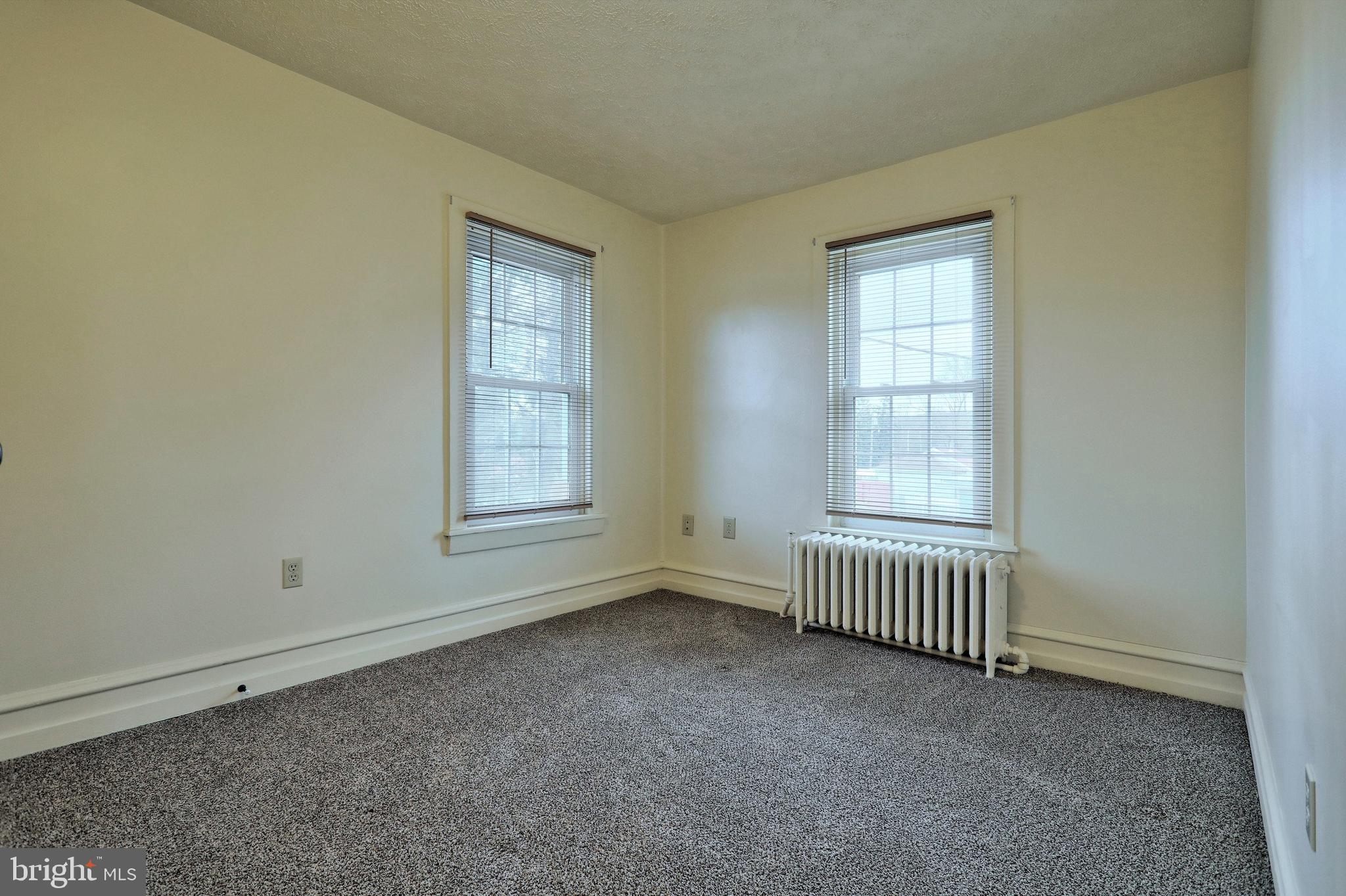 33 Locust Grove Road York, PA 17402 - Photo 24 of 34 Gallery Image 24