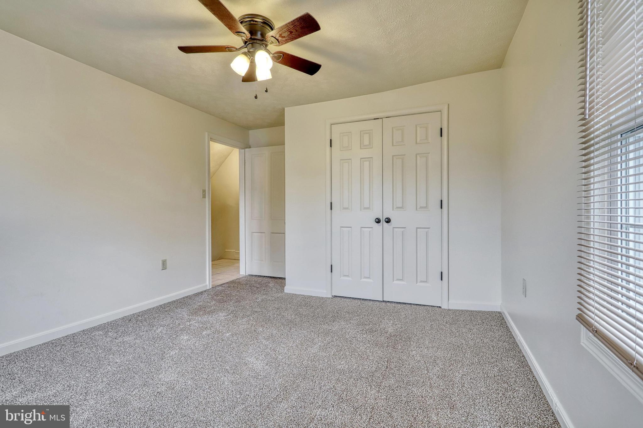 33 Locust Grove Road York, PA 17402 - Photo 27 of 34 Gallery Image 27