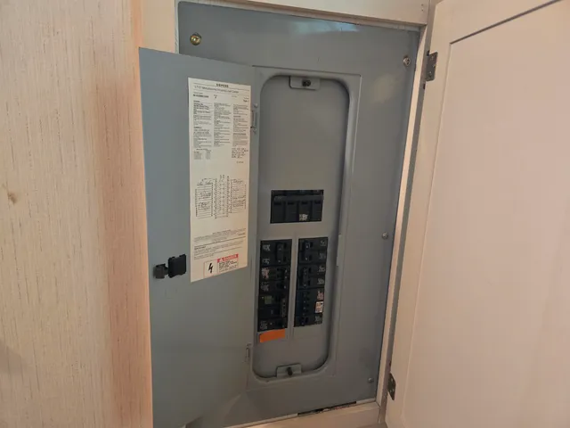 $99,995 | 133 Willow Circle, Hartford, VT 05001