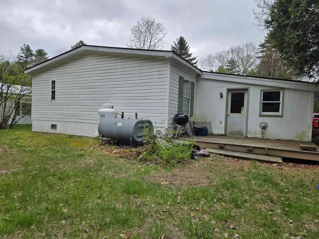 $99,995 | 133 Willow Circle, Hartford, VT 05001