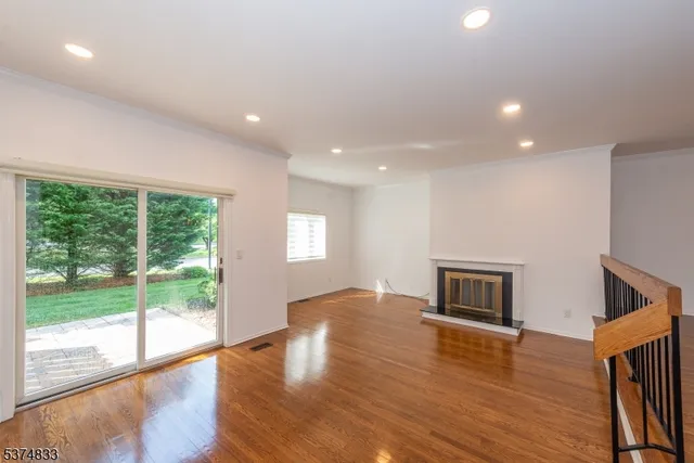 a view of livingroom with hardwood floor