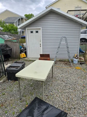 $325,000 | 20 Pennsylvania Avenue, Providence, RI 02905