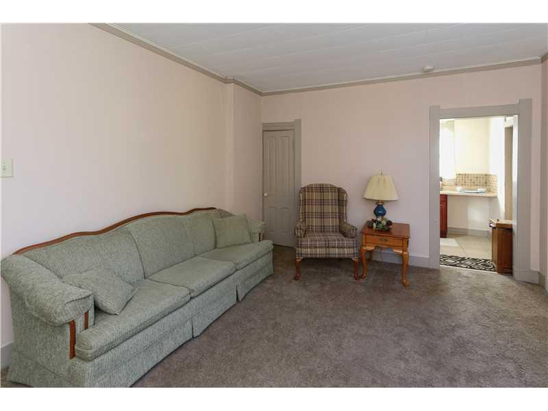 298 North Water Street Franklin, IN 46131 - Photo 9 of 20