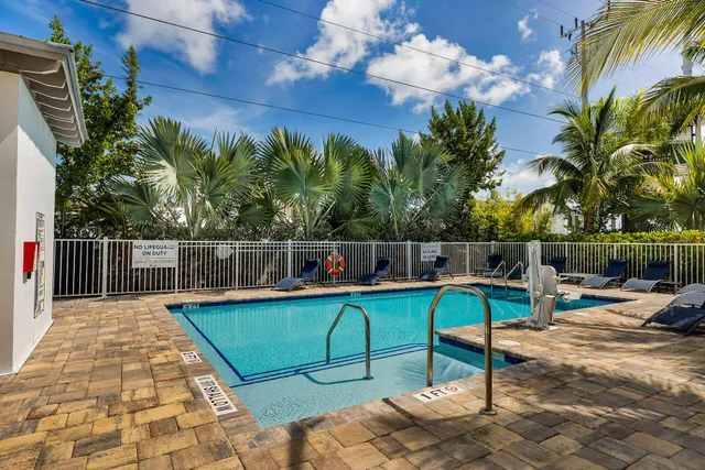$399,900 | 101 11th Street Ocean, Unit LOT 5, Marathon, FL 33050