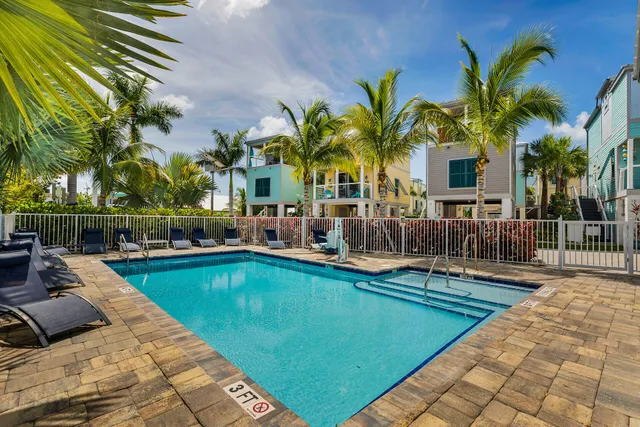 $399,900 | 101 11th Street Ocean, Unit LOT 5, Marathon, FL 33050