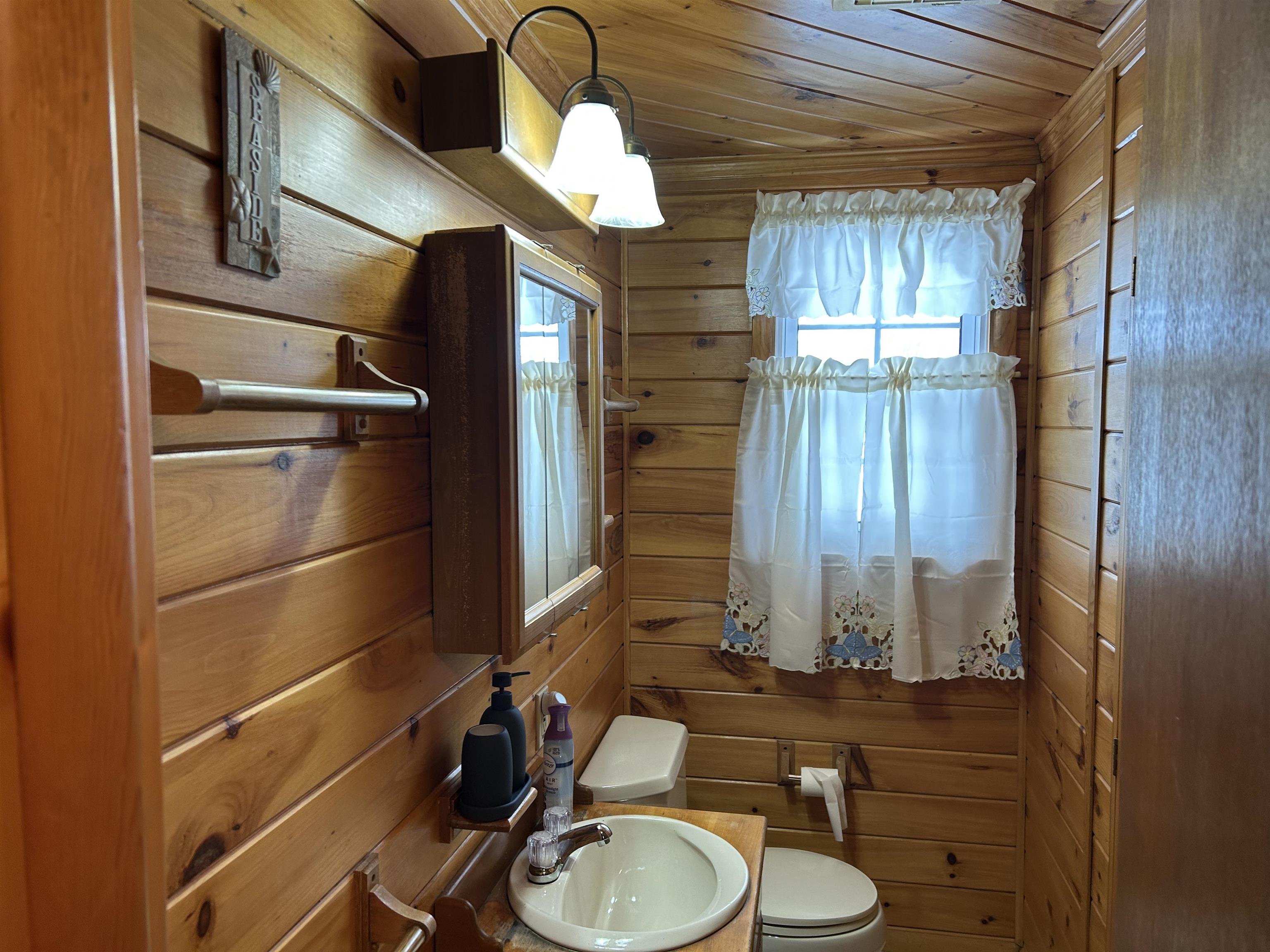 150 Highway 129 Alburgh, VT 05440 - Photo 19 of 25