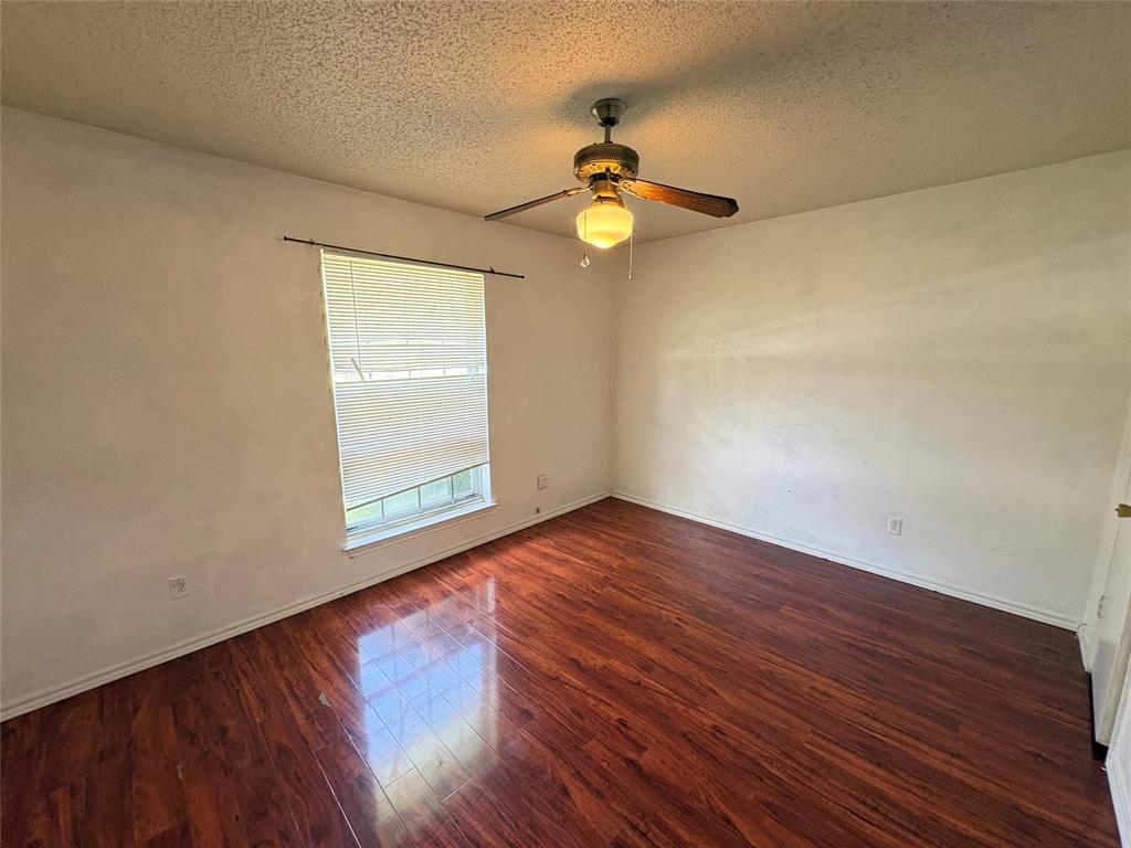 2916 Robin Road Plano, TX 75075 - Photo 10 of 14