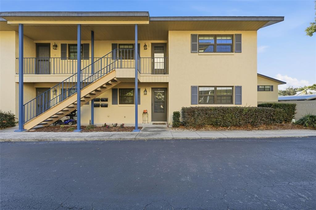 110 North Tremain Street, Unit 109 Mount Dora, FL 32757 - Photo 1 of 45