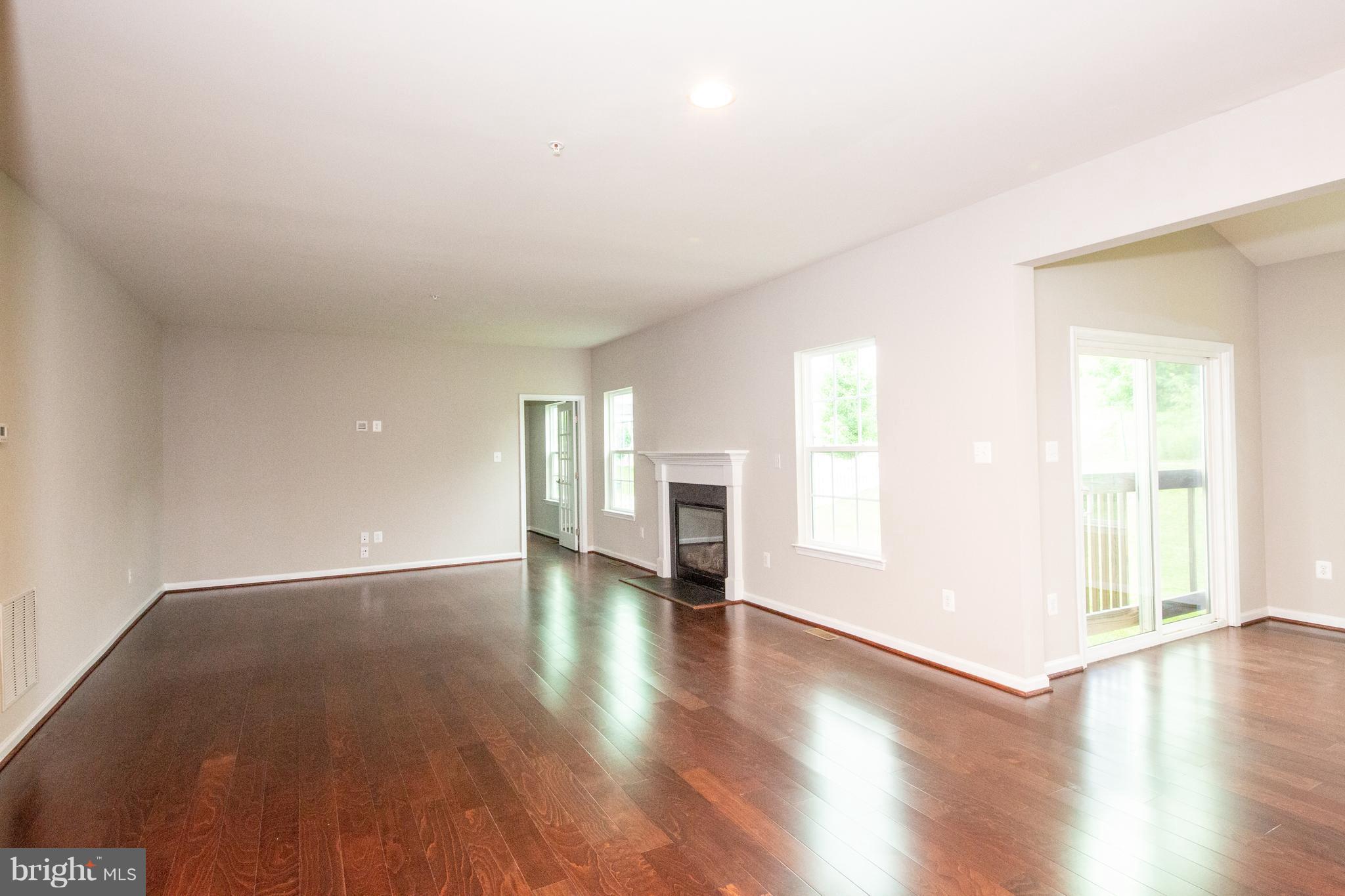 1905 Regiment Way Frederick, MD 21702 - Photo 11 of 28 Living Room