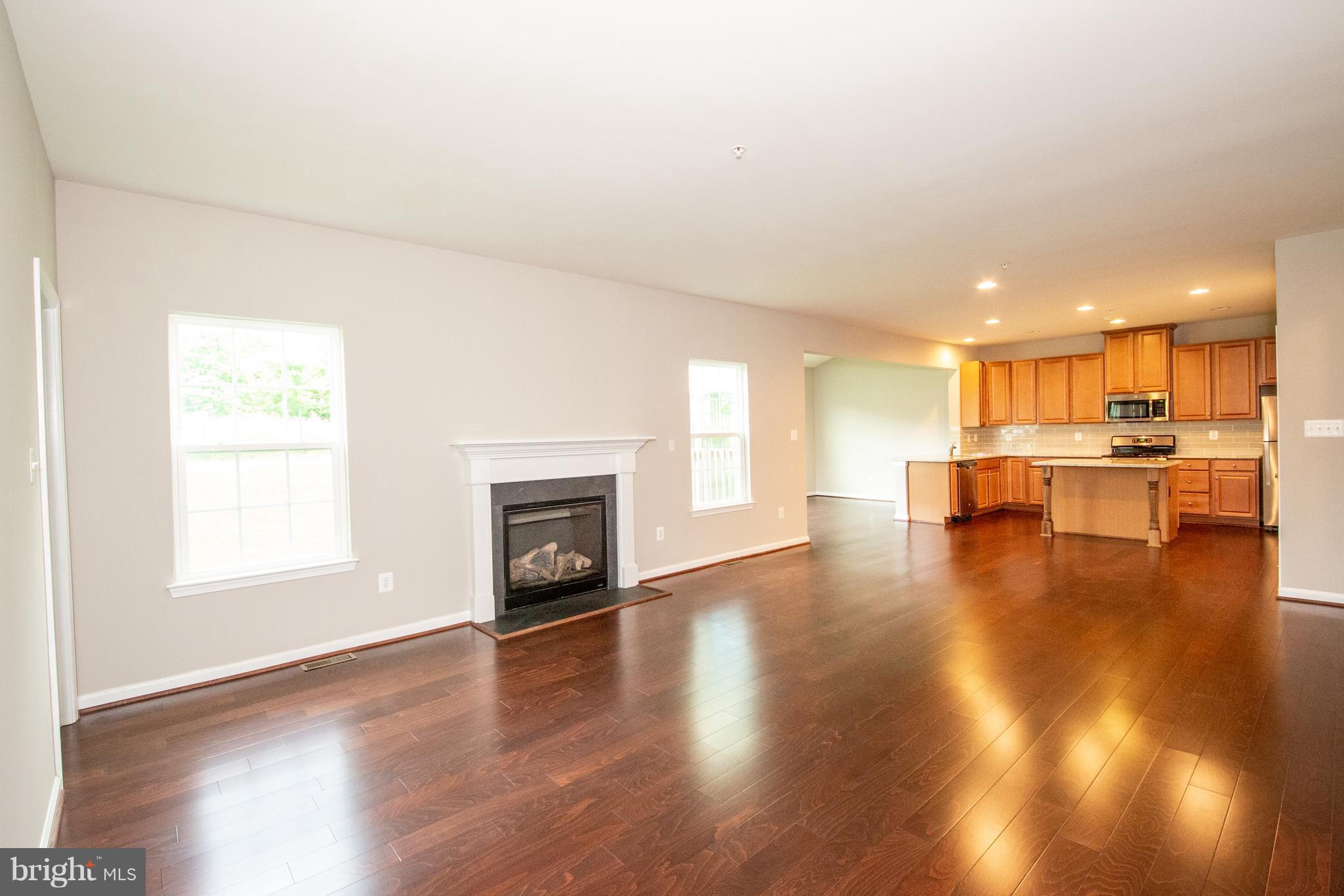 1905 Regiment Way Frederick, MD 21702 - Photo 9 of 28 Living Room