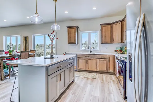 $525,000 | 864 Harvest Circle, Horace, ND 58047