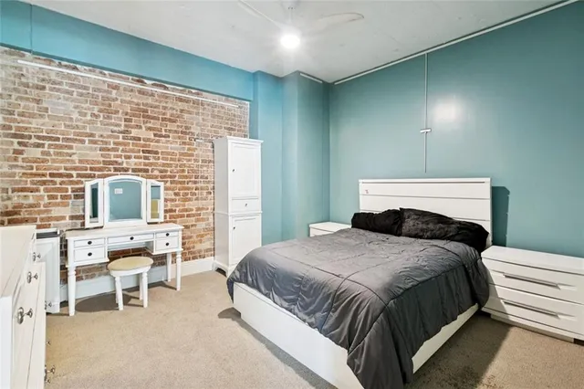 $820,000 | 909 Lafayette Street, Unit 6, New Orleans, LA 70112