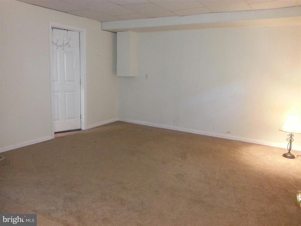 22025 Evergreen Mills Road Leesburg, VA 20175 - Photo 6 of 6