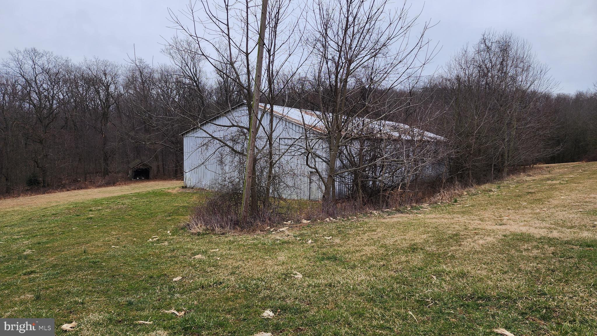 9140 Twin Hills Road Felton, PA 17322 - Photo 7 of 44