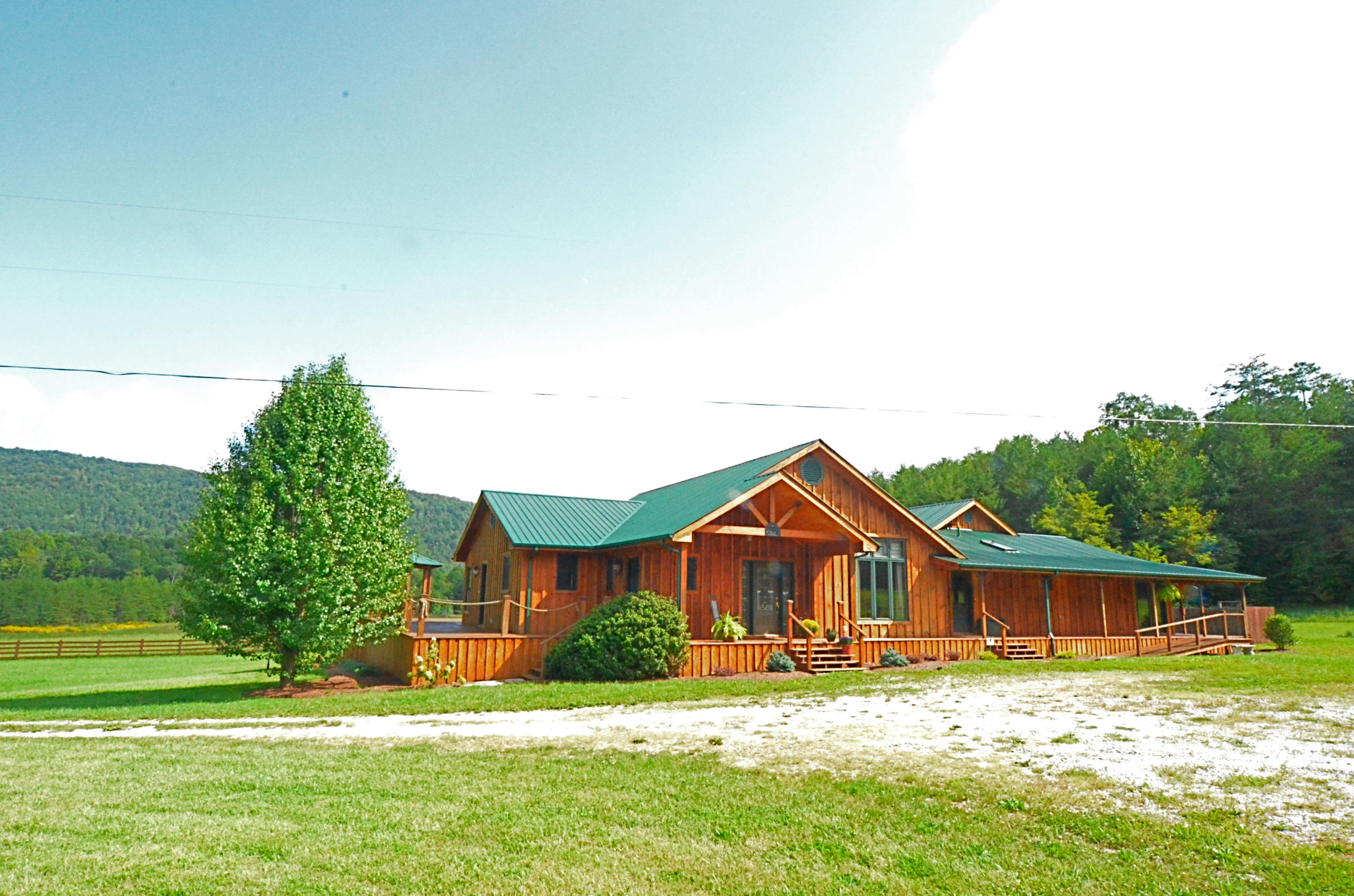 778 Church Road Pioneer, TN 37847 - Photo 21 of 38 Impeccable Farm and House
