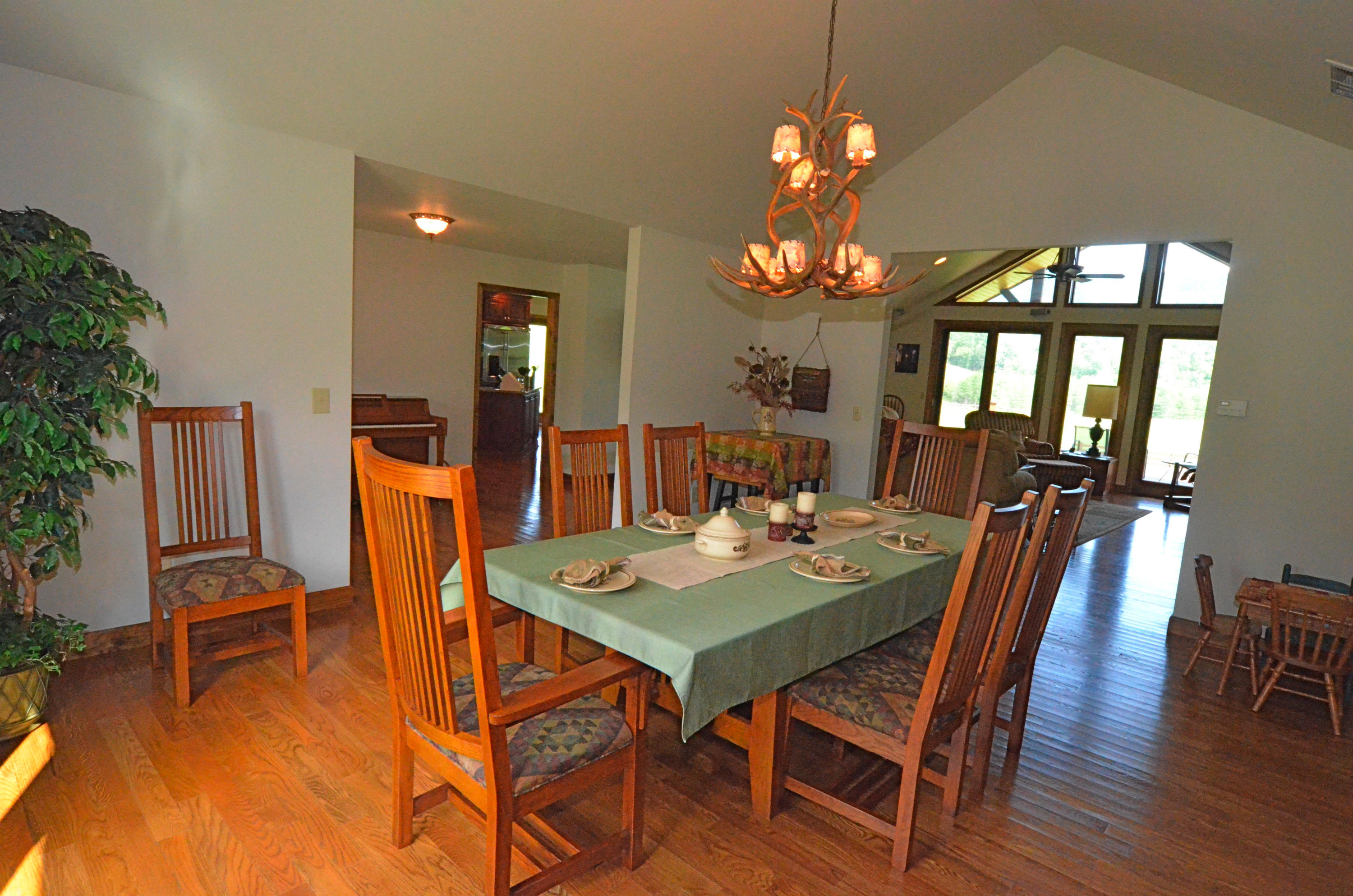 778 Church Road Pioneer, TN 37847 - Photo 9 of 38 Formal dining room