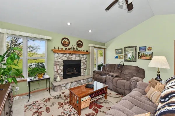 $450,000 | 3652 92nd Place, Sturtevant, WI 53177
