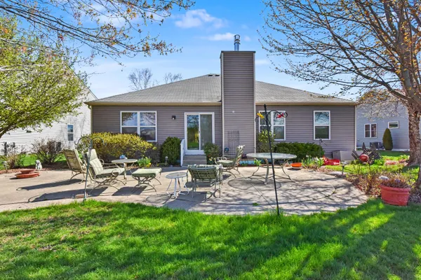 $450,000 | 3652 92nd Place, Sturtevant, WI 53177