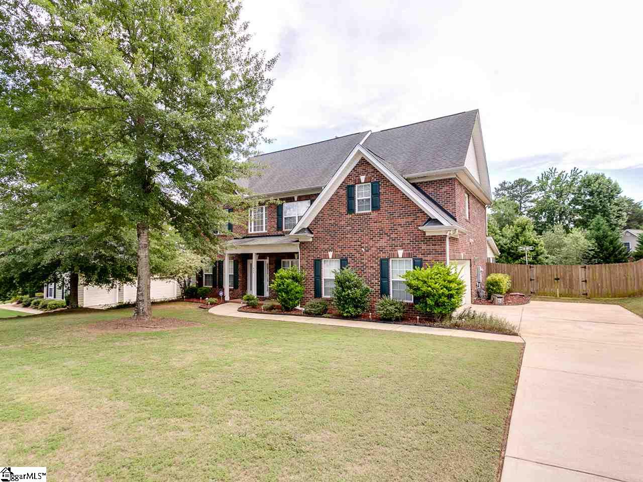404 Rhapsody Lane Boiling Springs, SC 29316 - Photo 1 of 34