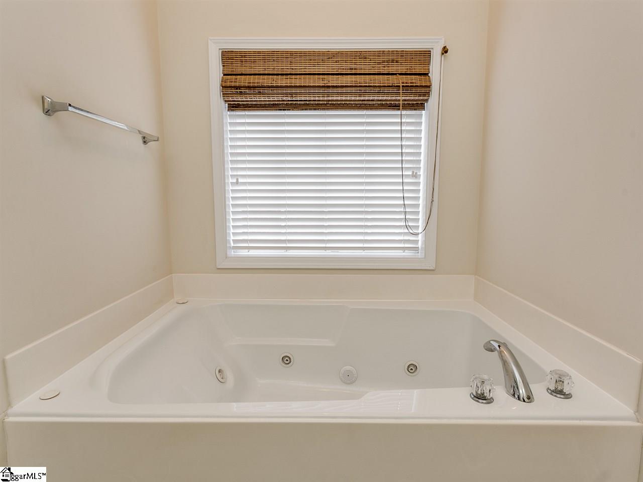 404 Rhapsody Lane Boiling Springs, SC 29316 - Photo 24 of 34