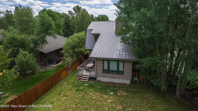 $800,000 | 939 Stuart Street, Pinedale, WY 82941