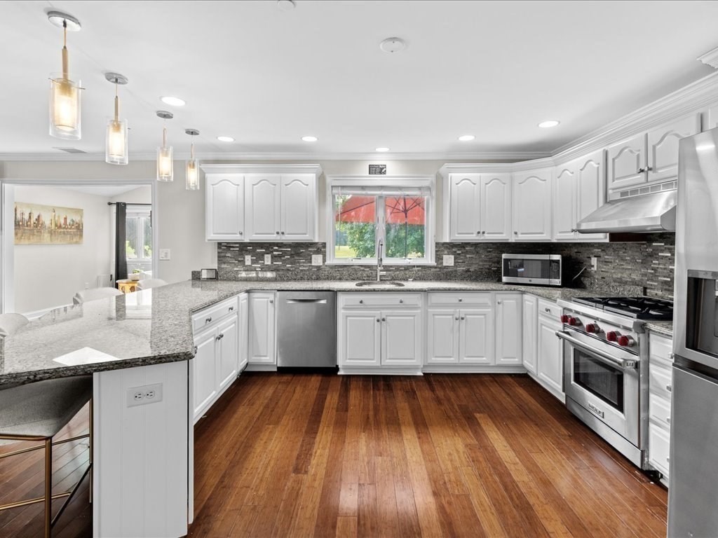 218 Rangeway Road, Unit 213 Billerica, MA 01862 - Photo 13 of 37