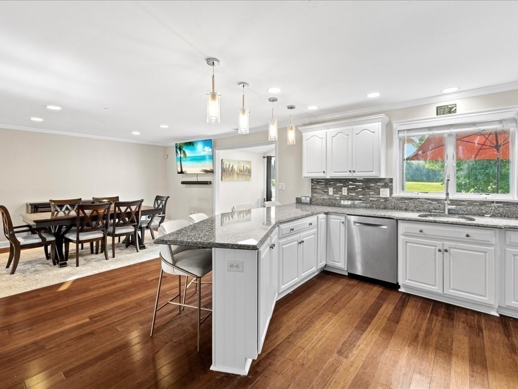 218 Rangeway Road, Unit 213 Billerica, MA 01862 - Photo 15 of 37