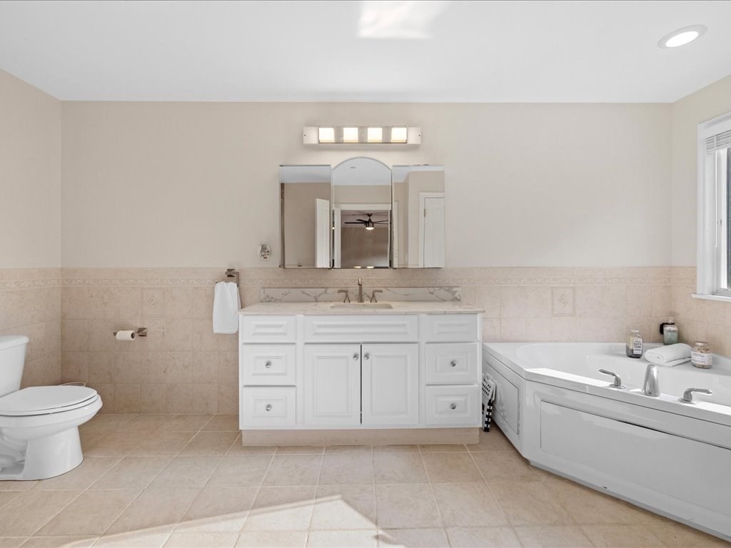 218 Rangeway Road, Unit 213 Billerica, MA 01862 - Photo 21 of 37