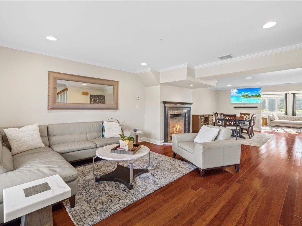 218 Rangeway Road, Unit 213 Billerica, MA 01862 - Photo 5 of 37