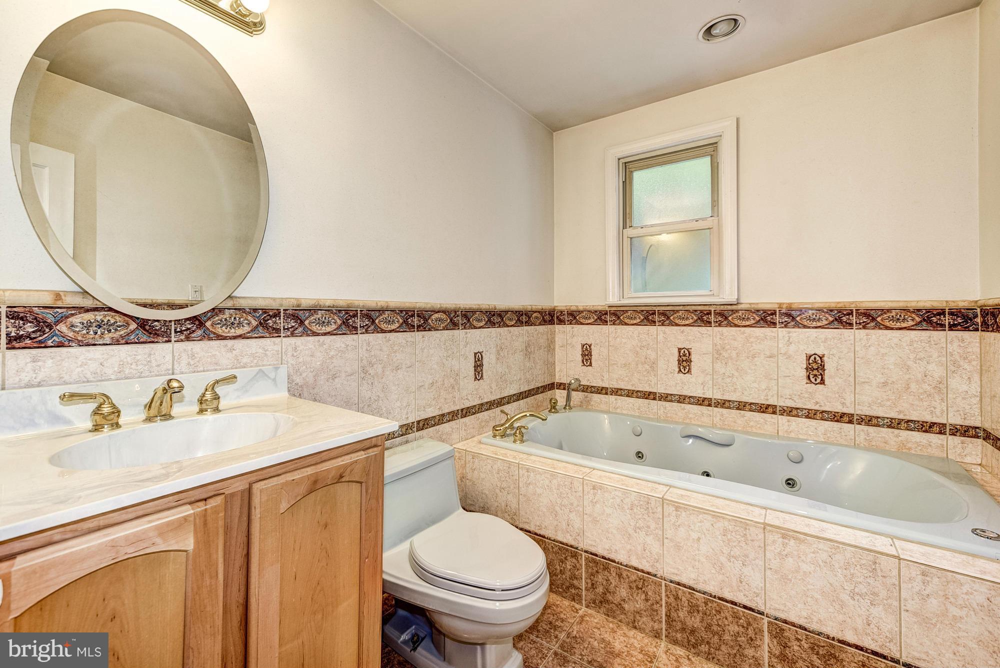 2904 Byron Street Silver Spring, MD 20902 - Photo 13 of 30 Bath