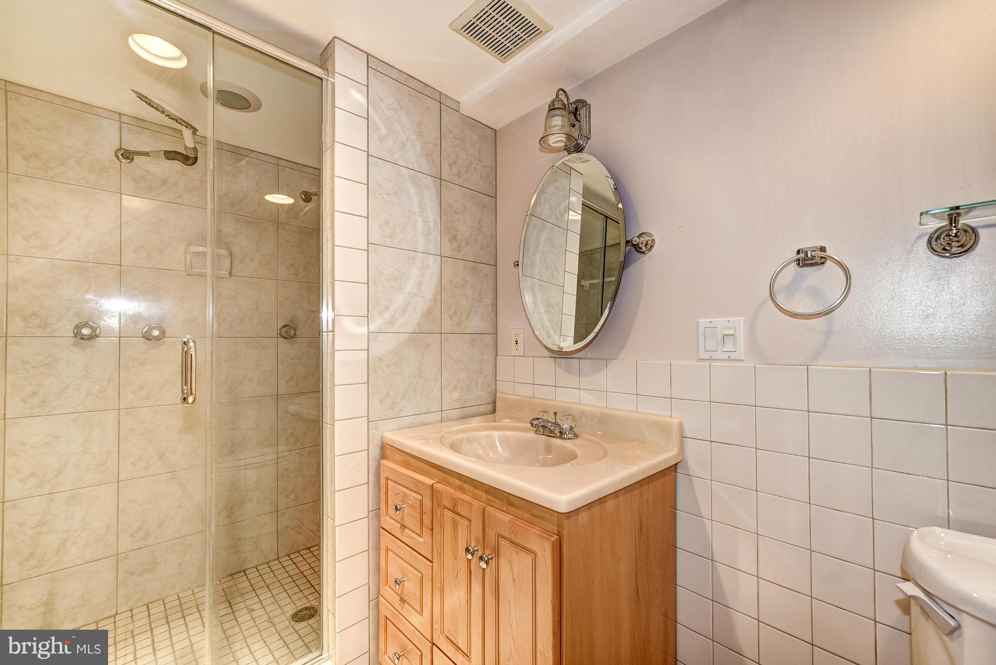 2904 Byron Street Silver Spring, MD 20902 - Photo 22 of 30 NICELY UPDATE FULL BATH ON LOWER LEVEL