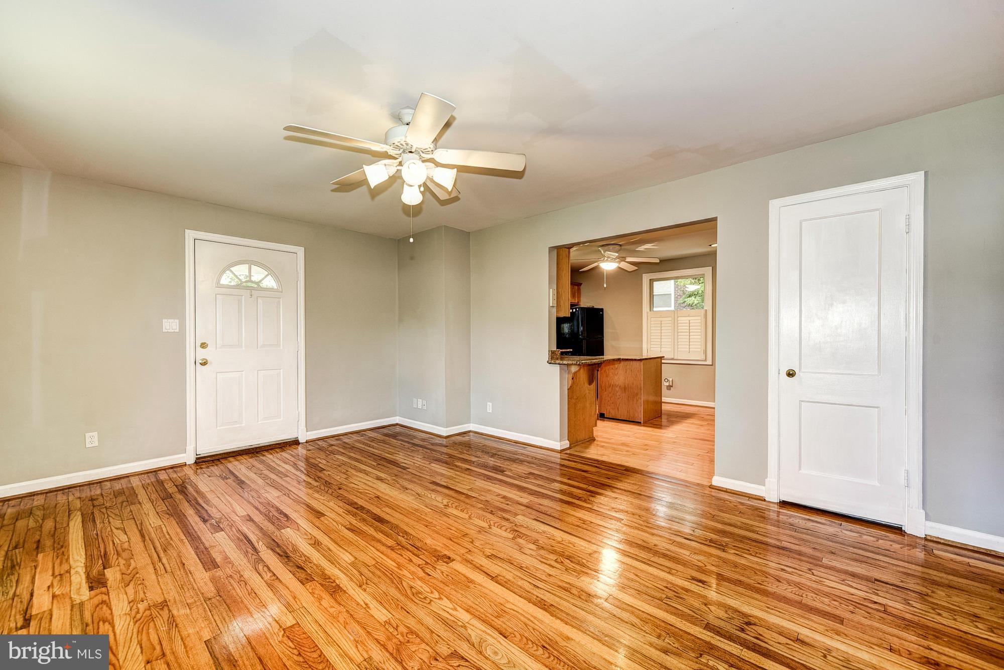 2904 Byron Street Silver Spring, MD 20902 - Photo 5 of 30 Living Room