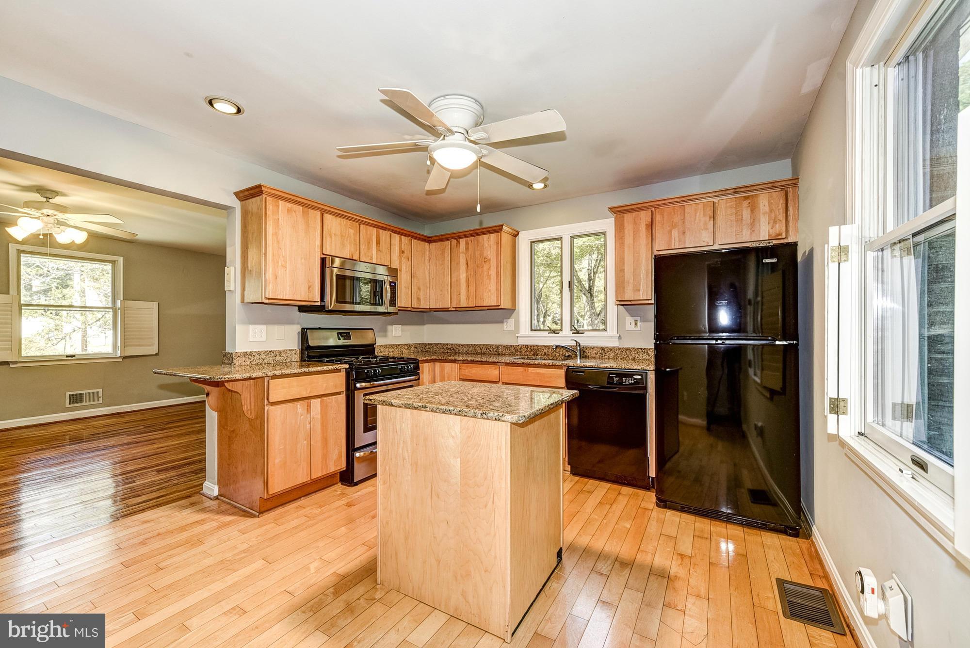 2904 Byron Street Silver Spring, MD 20902 - Photo 8 of 30 Kitchen