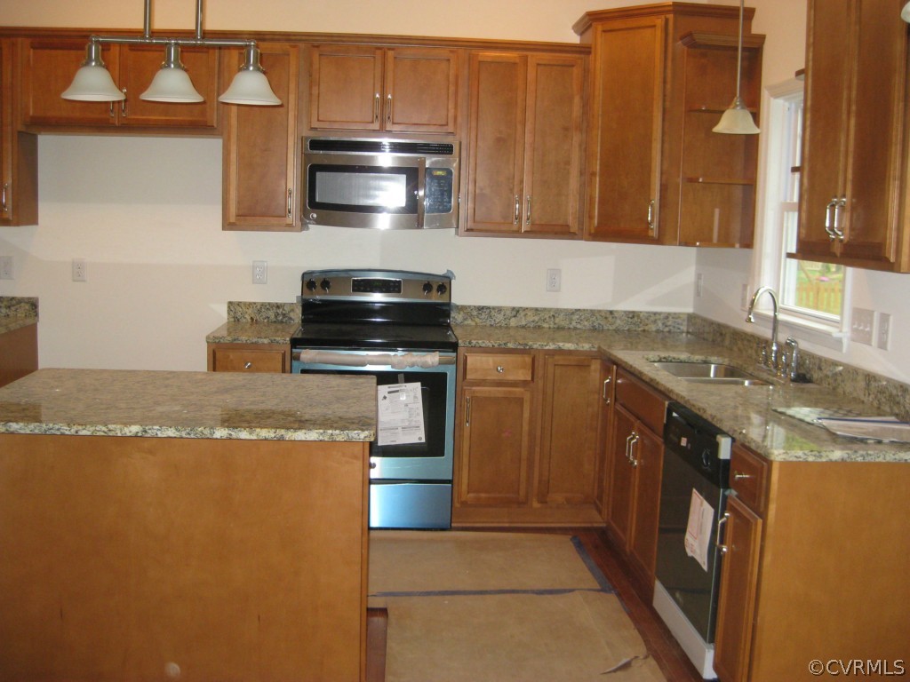 3144 Barnack Road Midlothian, VA 23112 - Photo 8 of 12 Gallery Image 8
