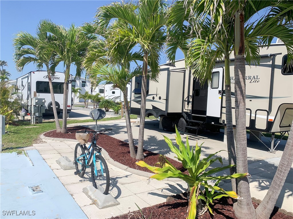 19681 Summerlin Road, Unit 332 Fort Myers, FL 33908 - Photo 8 of 16