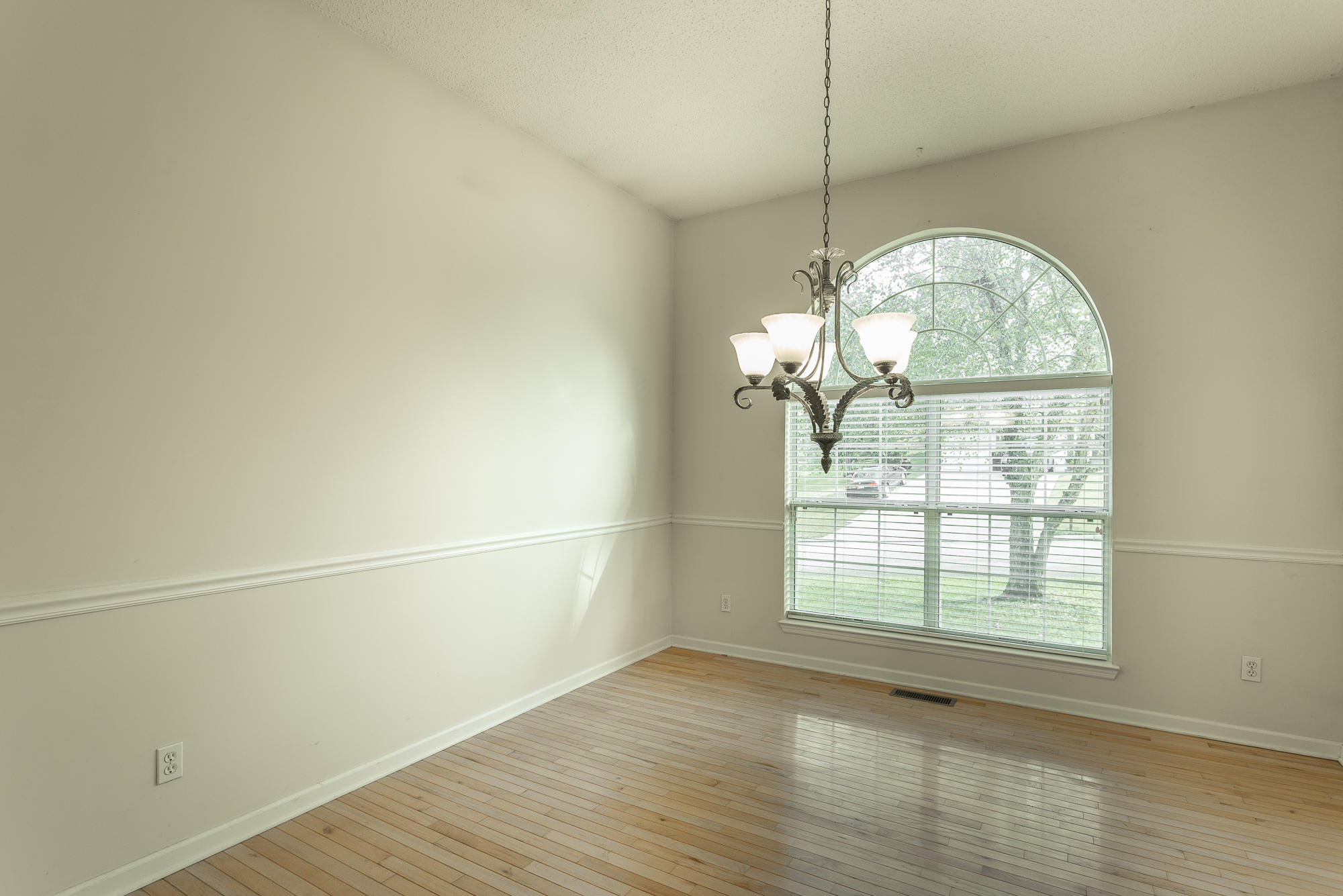 10541 Fielding Road Ooltewah, TN 37363 - Photo 14 of 54 10541 Fielding Road-11