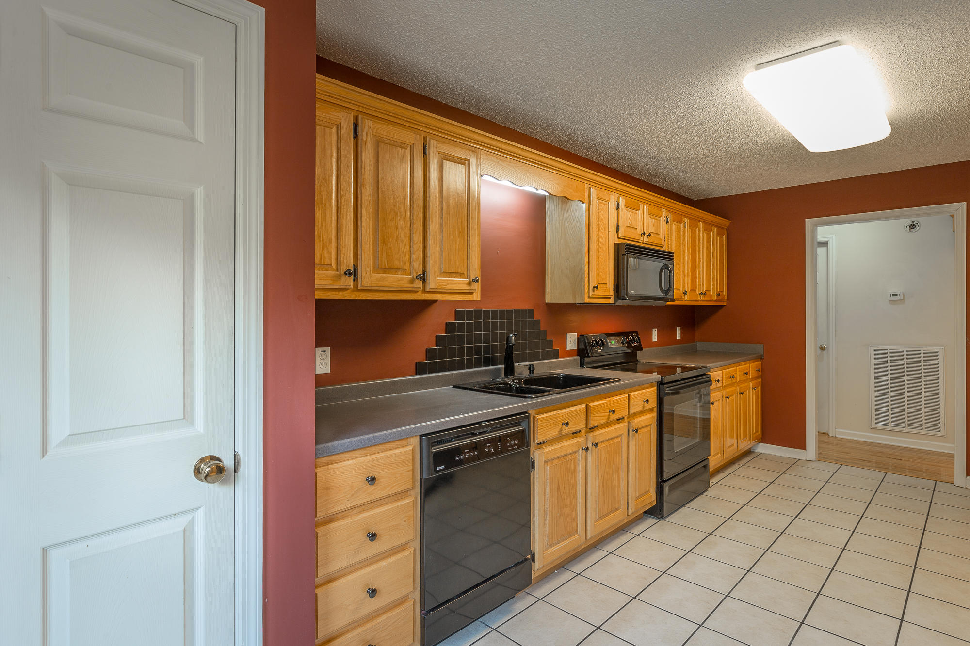 10541 Fielding Road Ooltewah, TN 37363 - Photo 22 of 54 10541 Fielding Road-15