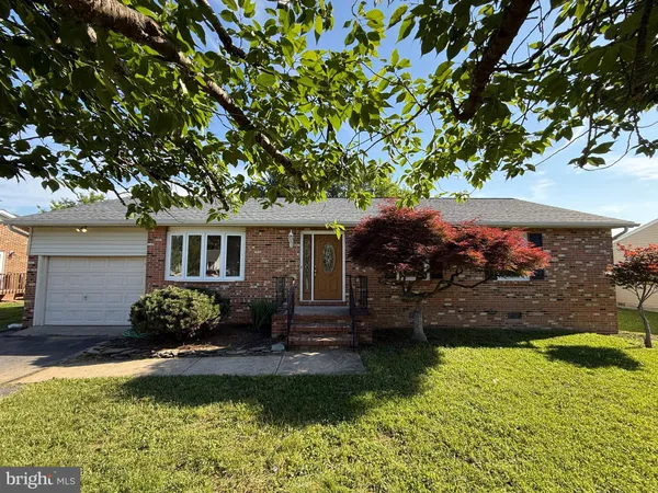 $2,395 | 1225 Dewberry Drive, Fredericksburg, VA 22407