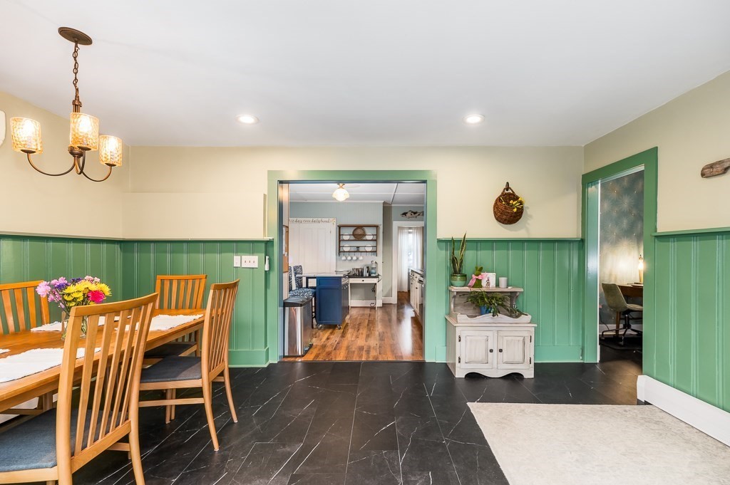 9 Hickory Street Gloucester, MA 01930 - Photo 13 of 41