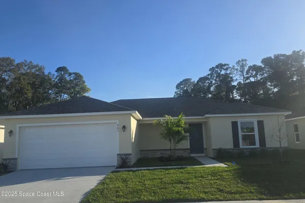 $324,990 | 961 Southwest Richmond Circle, Palm Bay, FL 32908