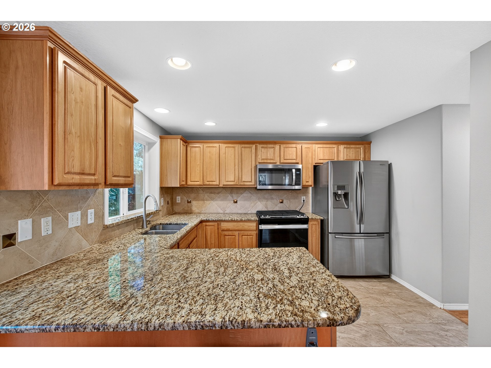 10330 Southwest Dunlin Place Beaverton, OR 97007 - Photo 8 of 33