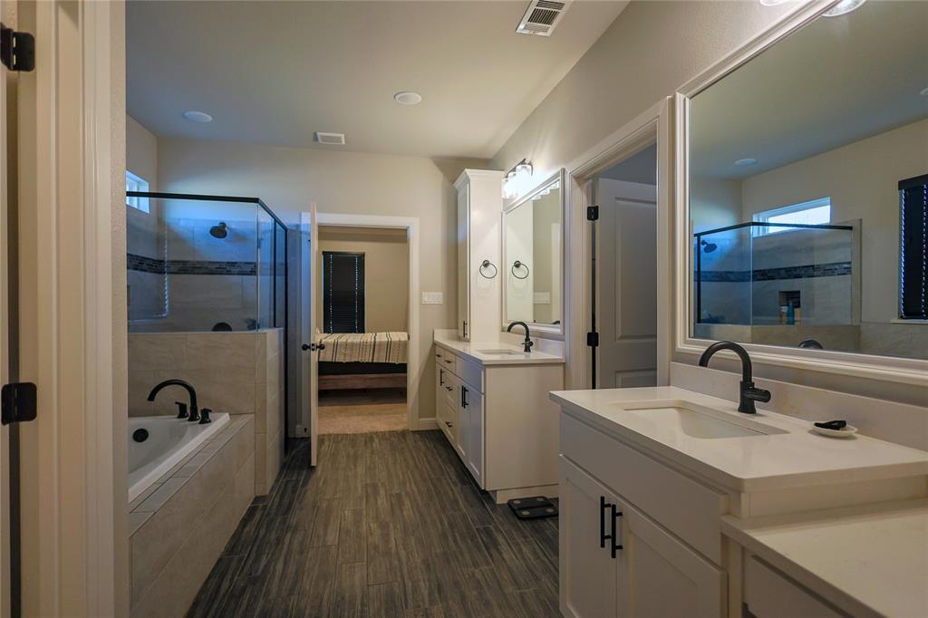 230 Odell Road Springtown, TX 76082 - Photo 16 of 37