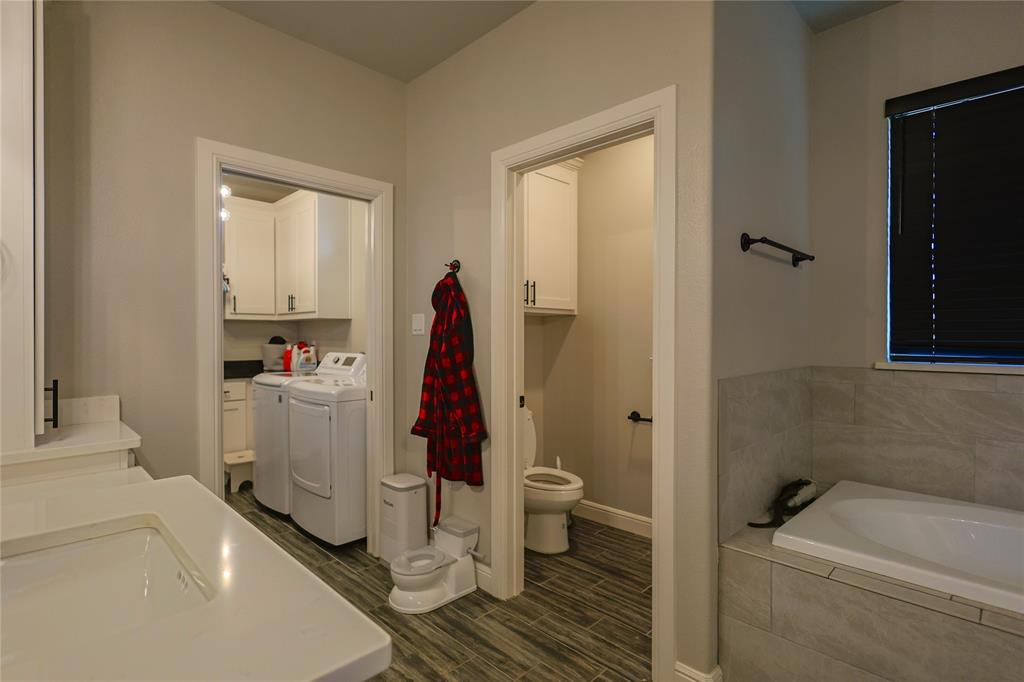 230 Odell Road Springtown, TX 76082 - Photo 17 of 37