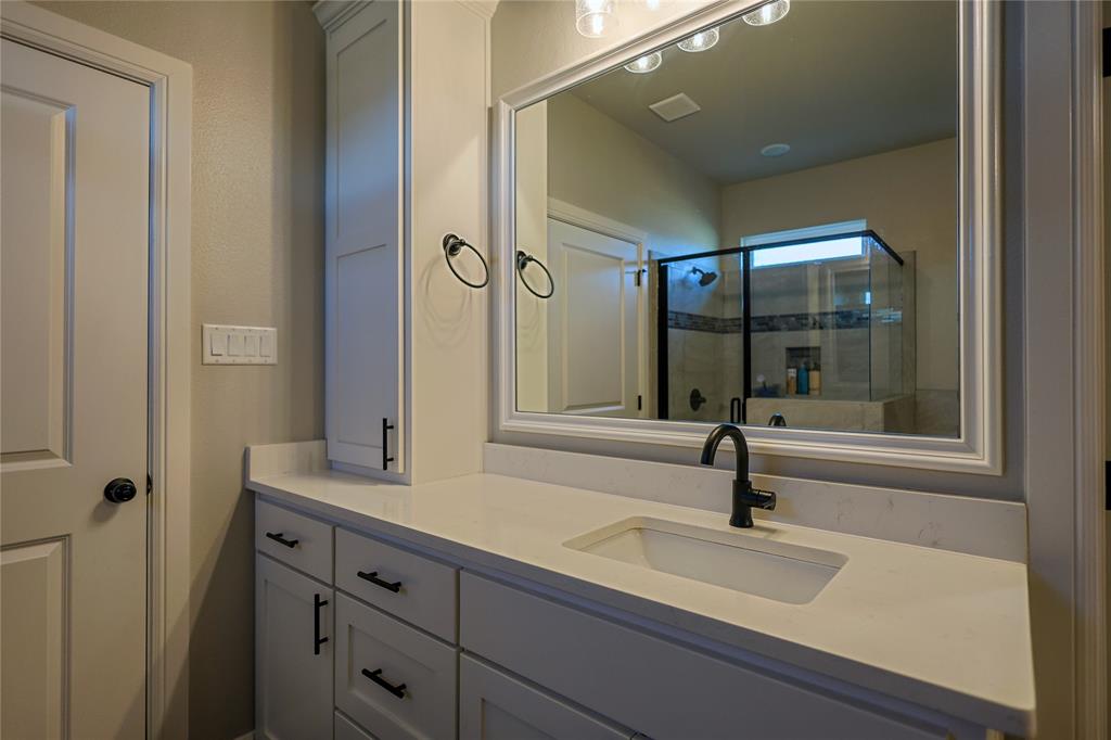 230 Odell Road Springtown, TX 76082 - Photo 18 of 37