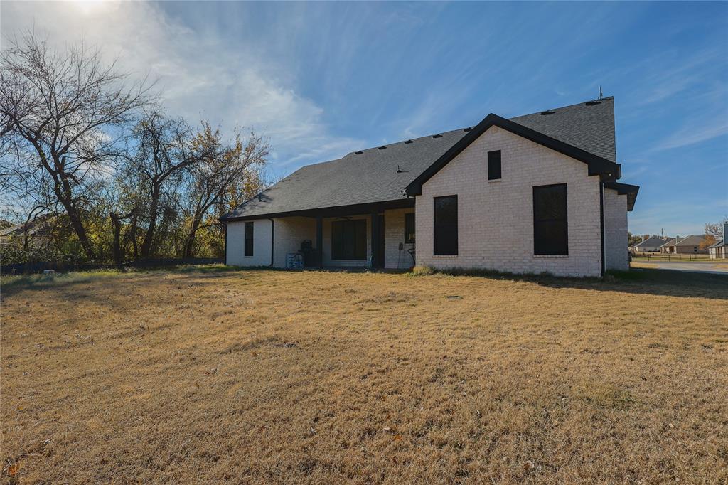230 Odell Road Springtown, TX 76082 - Photo 28 of 37