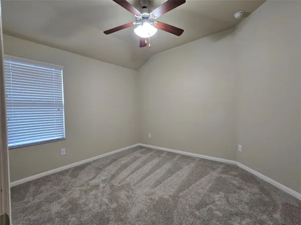 $1,950 | 12525 Canyon Hill Drive, Willis, TX 77318