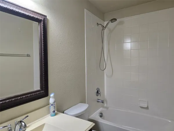 $1,950 | 12525 Canyon Hill Drive, Willis, TX 77318