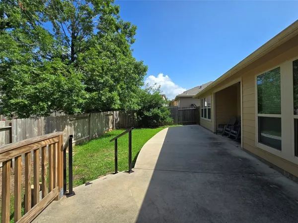 $1,950 | 12525 Canyon Hill Drive, Willis, TX 77318